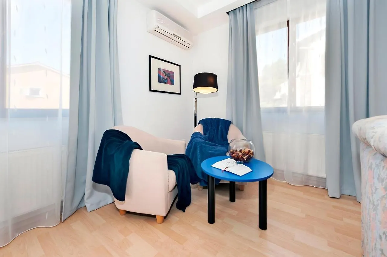 Room And Apartments Mimi Rovinj Pensión