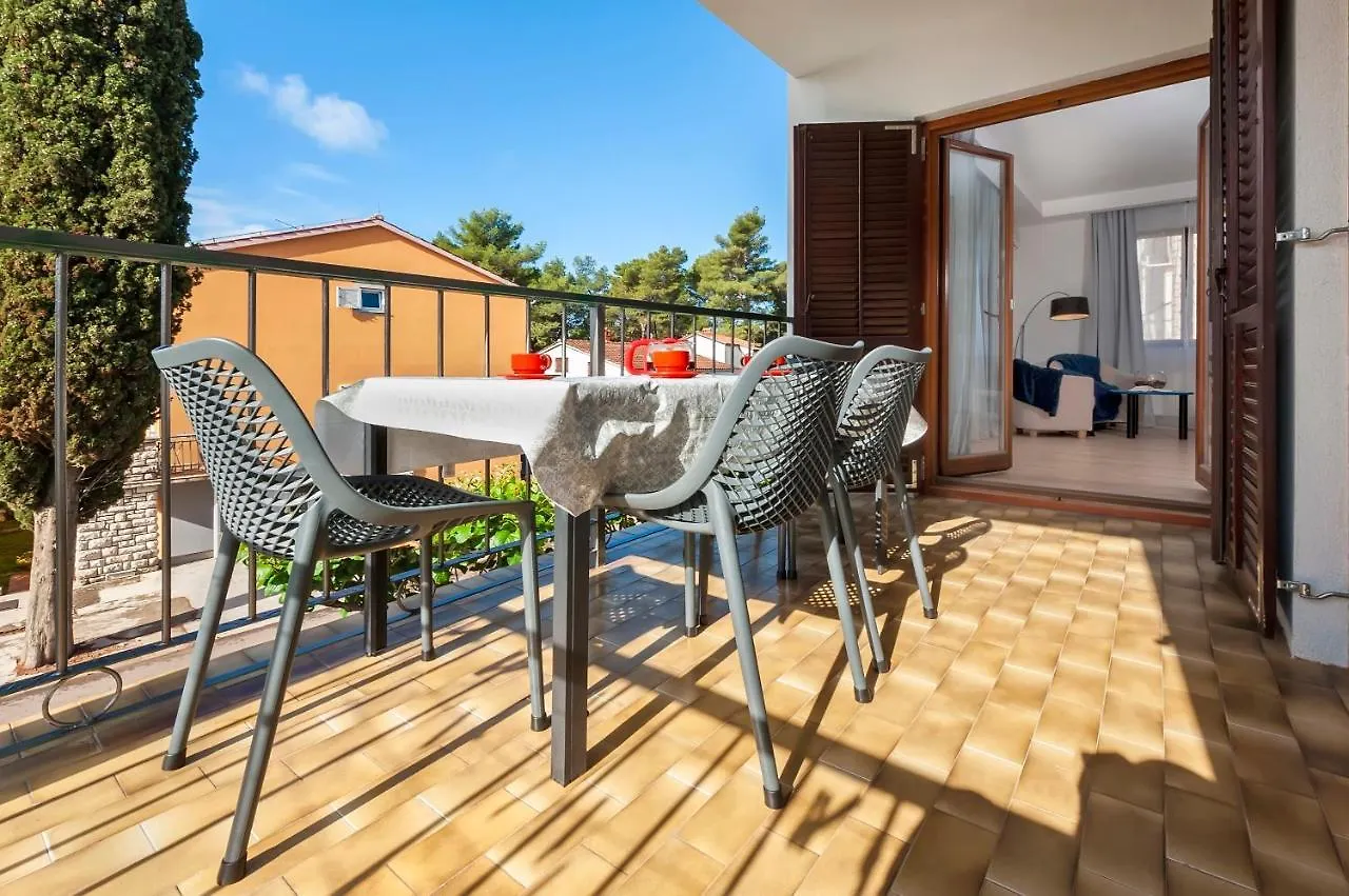 Room And Apartments Mimi Rovinj