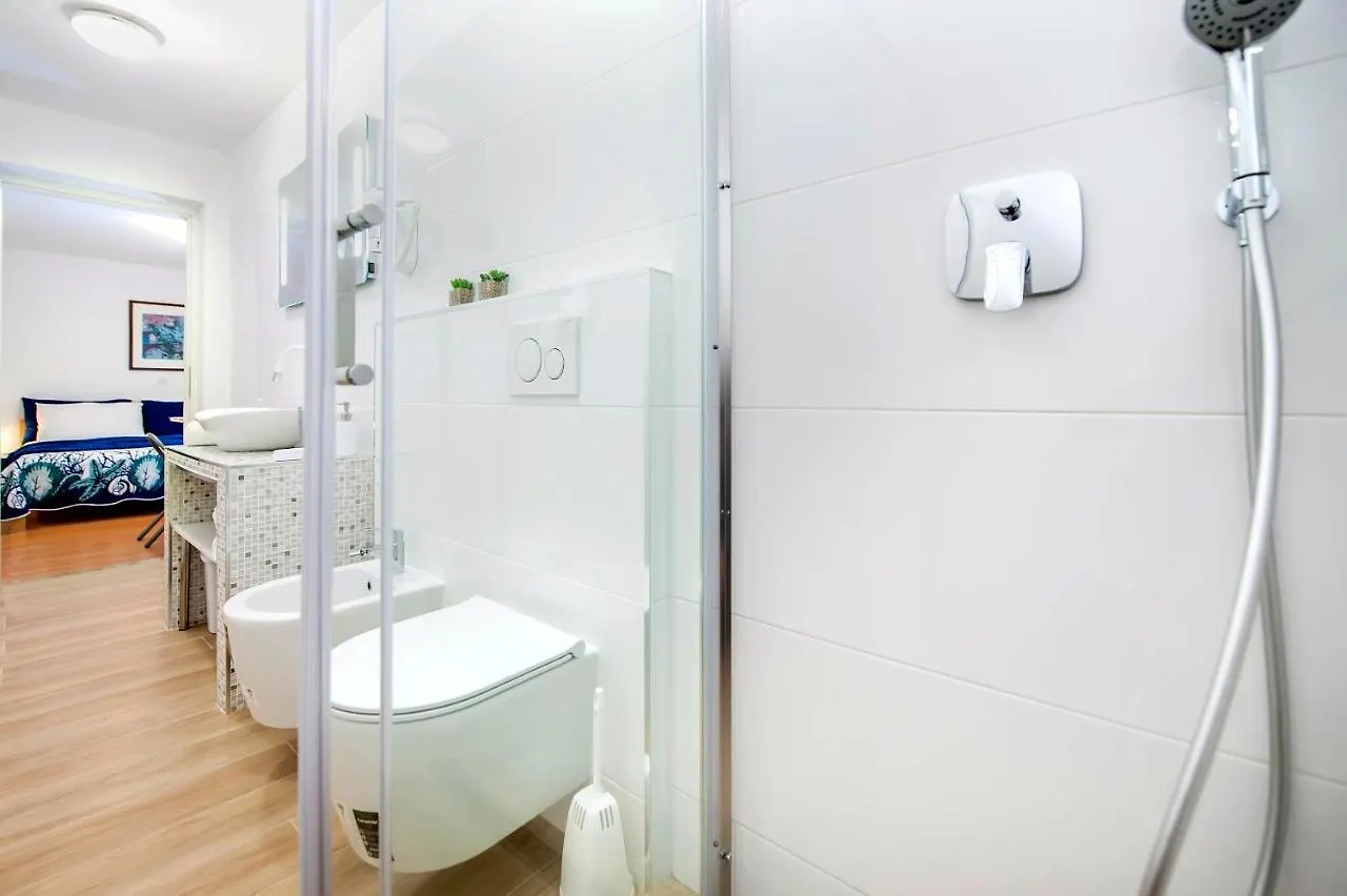 *** Pensión Room And Apartments Mimi Rovinj Croacia